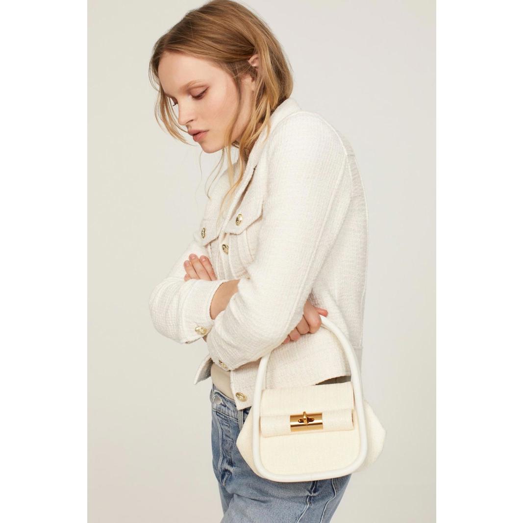 Gu_de White Vanilla Love Bag With Surface Dirt Marks And Fraying